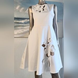 *2,575 NEW OSCAR DE LA RENTA WHITE FLORAL MIDI RUNW DRESS 4 S